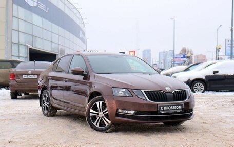 Skoda Octavia, 2019 год, 1 900 000 рублей, 3 фотография