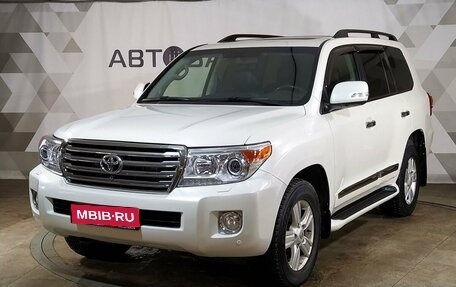 Toyota Land Cruiser 200, 2014 год, 4 699 000 рублей, 1 фотография