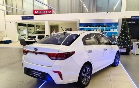 KIA Rio IV, 2020 год, 1 613 000 рублей, 5 фотография