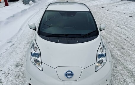 Nissan Leaf I, 2017 год, 1 250 000 рублей, 2 фотография