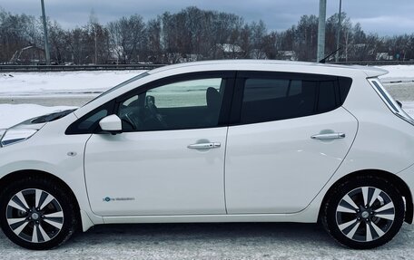 Nissan Leaf I, 2017 год, 1 250 000 рублей, 11 фотография