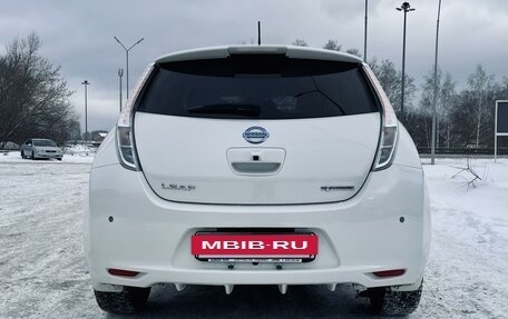 Nissan Leaf I, 2017 год, 1 250 000 рублей, 8 фотография