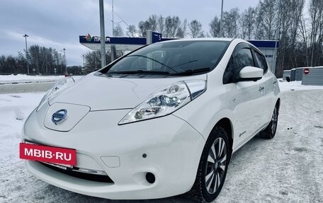 Nissan Leaf I, 2017 год, 1 250 000 рублей, 13 фотография