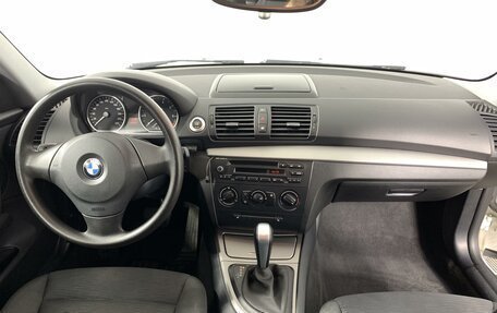 BMW 1 серия, 2011 год, 869 000 рублей, 14 фотография