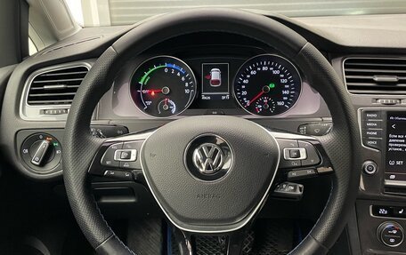 Volkswagen Golf VII, 2015 год, 1 600 000 рублей, 9 фотография