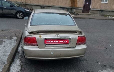 Hyundai Sonata IV рестайлинг, 2005 год, 300 000 рублей, 3 фотография