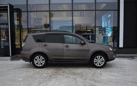 Mitsubishi Outlander III рестайлинг 3, 2011 год, 1 094 000 рублей, 4 фотография