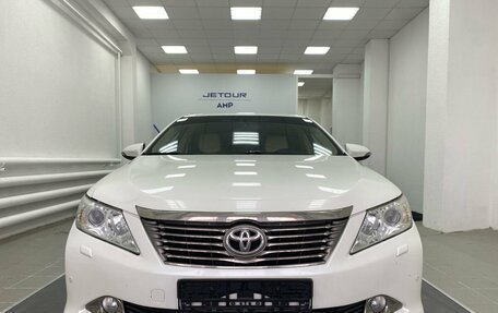 Toyota Camry, 2014 год, 1 890 000 рублей, 2 фотография