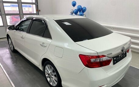 Toyota Camry, 2014 год, 1 890 000 рублей, 7 фотография