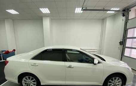 Toyota Camry, 2014 год, 1 890 000 рублей, 4 фотография