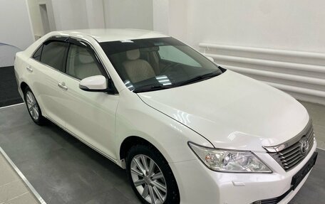 Toyota Camry, 2014 год, 1 890 000 рублей, 3 фотография