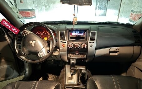 Mitsubishi Pajero Sport II рестайлинг, 2011 год, 1 530 000 рублей, 5 фотография