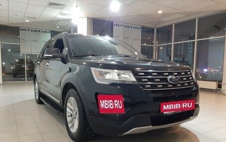 Ford Explorer VI, 2017 год, 2 850 000 рублей, 8 фотография