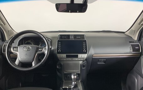 Toyota Land Cruiser Prado 150 рестайлинг 2, 2021 год, 6 970 000 рублей, 13 фотография