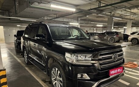 Toyota Land Cruiser 200, 2018 год, 7 600 000 рублей, 1 фотография