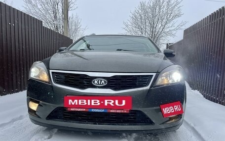 KIA cee'd I рестайлинг, 2011 год, 940 000 рублей, 2 фотография