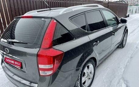 KIA cee'd I рестайлинг, 2011 год, 940 000 рублей, 4 фотография