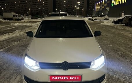 Volkswagen Polo VI (EU Market), 2011 год, 740 000 рублей, 1 фотография