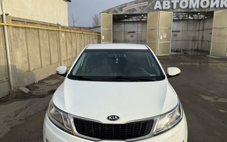 KIA Rio III рестайлинг, 2013 год, 1 000 000 рублей, 1 фотография