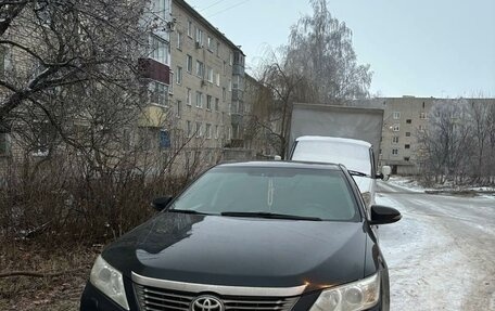 Toyota Camry, 2012 год, 1 530 000 рублей, 2 фотография