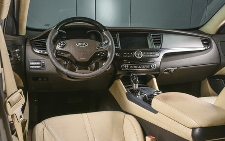 KIA Quoris I, 2013 год, 1 680 000 рублей, 6 фотография