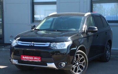 Mitsubishi Outlander III рестайлинг 3, 2014 год, 1 609 000 рублей, 1 фотография