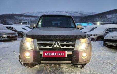 Mitsubishi Pajero IV, 2012 год, 1 950 000 рублей, 2 фотография