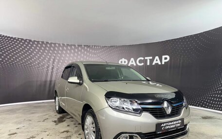 Renault Logan II, 2015 год, 778 000 рублей, 3 фотография