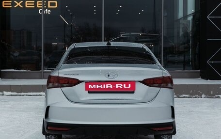 Hyundai Solaris II рестайлинг, 2021 год, 1 890 000 рублей, 4 фотография