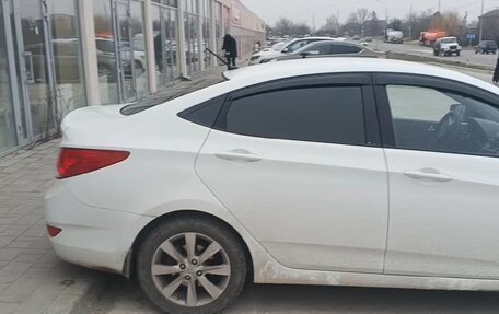 Hyundai Solaris II рестайлинг, 2013 год, 965 000 рублей, 4 фотография