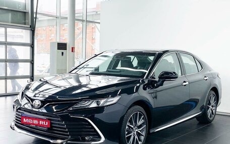 Toyota Camry, 2023 год, 4 650 000 рублей, 2 фотография