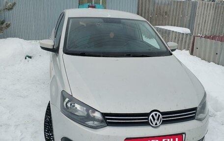 Volkswagen Polo VI (EU Market), 2013 год, 930 000 рублей, 1 фотография