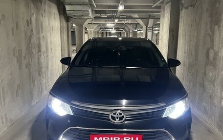 Toyota Camry, 2016 год, 2 450 000 рублей, 16 фотография