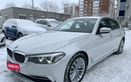 BMW 5 серия, 2019 год, 3 990 000 рублей, 4 фотография