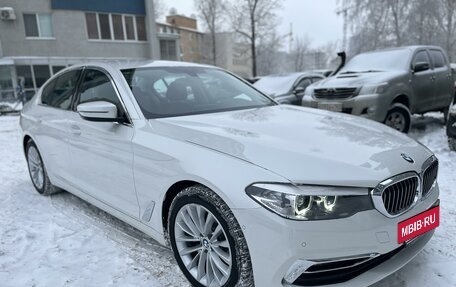 BMW 5 серия, 2019 год, 3 990 000 рублей, 3 фотография