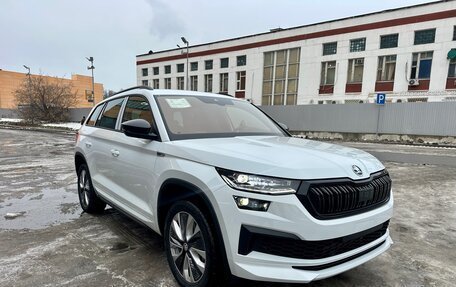 Skoda Kodiaq I, 2024 год, 5 590 000 рублей, 2 фотография