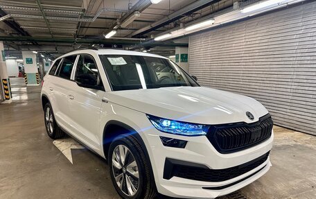 Skoda Kodiaq I, 2024 год, 5 590 000 рублей, 10 фотография