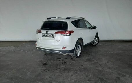 Toyota RAV4, 2017 год, 2 800 000 рублей, 6 фотография