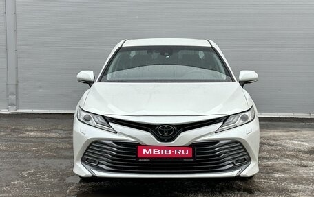 Toyota Camry, 2018 год, 3 385 000 рублей, 3 фотография