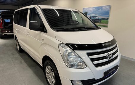 Hyundai Grand Starex Grand Starex I рестайлинг 2, 2017 год, 2 399 000 рублей, 3 фотография