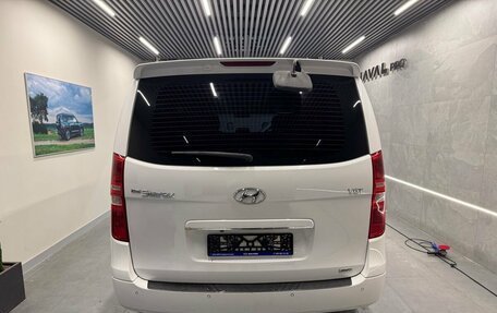 Hyundai Grand Starex Grand Starex I рестайлинг 2, 2017 год, 2 399 000 рублей, 5 фотография