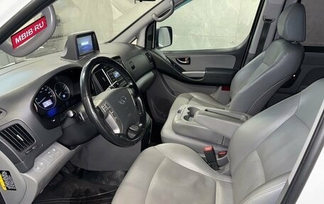 Hyundai Grand Starex Grand Starex I рестайлинг 2, 2017 год, 2 399 000 рублей, 7 фотография