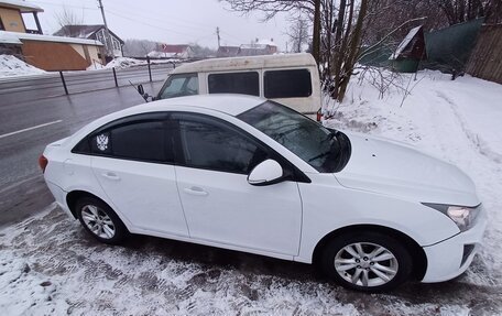 Chevrolet Cruze II, 2014 год, 980 000 рублей, 3 фотография