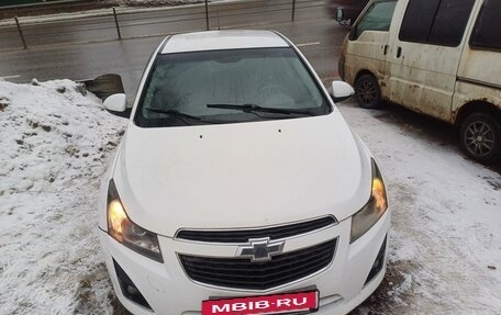 Chevrolet Cruze II, 2014 год, 980 000 рублей, 9 фотография