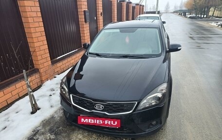 KIA cee'd I рестайлинг, 2011 год, 750 000 рублей, 2 фотография