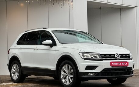 Volkswagen Tiguan II, 2018 год, 2 752 000 рублей, 5 фотография