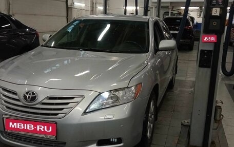 Toyota Camry, 2008 год, 1 080 000 рублей, 1 фотография