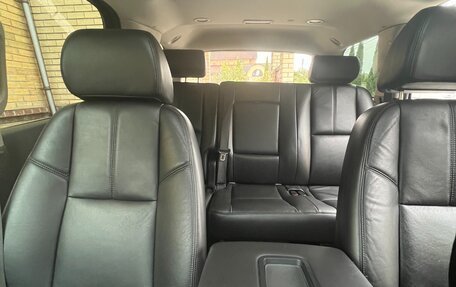 Chevrolet Tahoe III, 2008 год, 1 760 000 рублей, 13 фотография