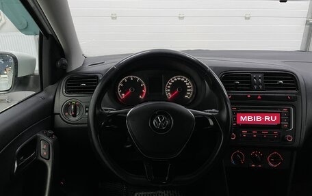 Volkswagen Polo VI (EU Market), 2015 год, 949 000 рублей, 11 фотография