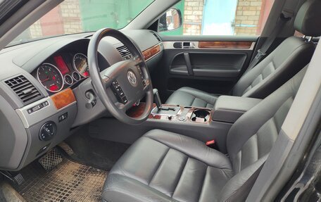 Volkswagen Touareg III, 2008 год, 1 300 000 рублей, 8 фотография